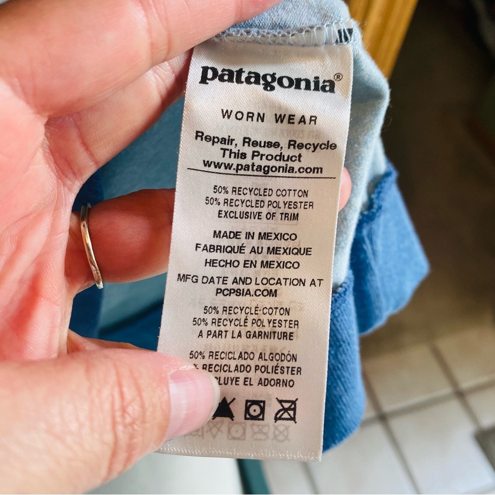 Patagonia Earth Dweller Sweatshirt - Picture 6 of 8